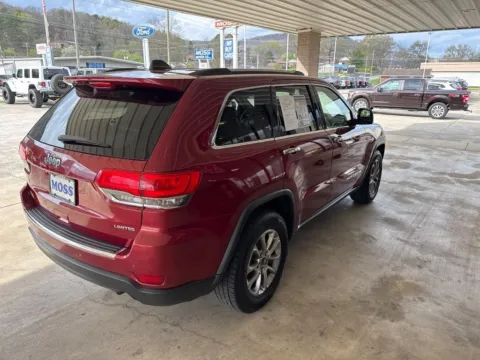 More photos of 2014 Jeep Grand Cherokee Limited at Moss Motor Company, TN