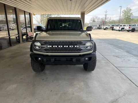 Photos of 2026 Ford Bronco Badlands for sale in South Pittsburg, TN at Moss Motor Company