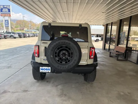 More photos of 2026 Ford Bronco Badlands at Moss Motor Company, TN