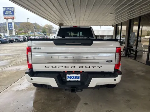 More photos of 2018 Ford F-450SD Limited at Moss Motor Company, TN