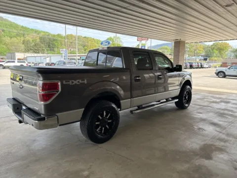 More photos of 2013 Ford F-150 XLT at Moss Motor Company, TN