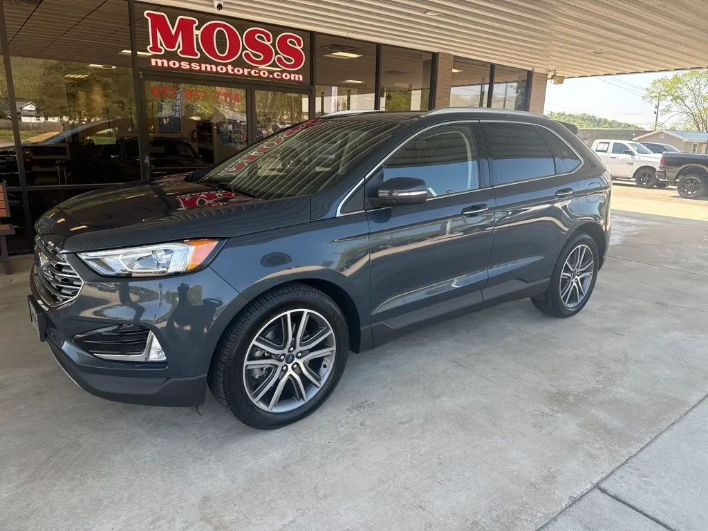 Green 2019 Ford Edge Titanium for sale in South Pittsburg, TN