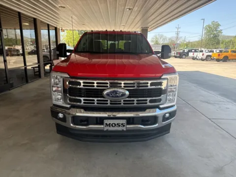 Photos of 2026 Ford F-350SD for sale in South Pittsburg, TN at Moss Motor Company