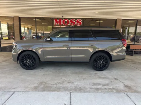 More photos of 2026 Ford Expedition Platinum at Moss Motor Company, TN