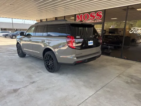 More photos of 2026 Ford Expedition Platinum at Moss Motor Company, TN