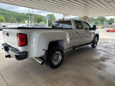 More photos of 2016 Chevrolet Silverado 3500 HD LTZ at Moss Motor Company, TN