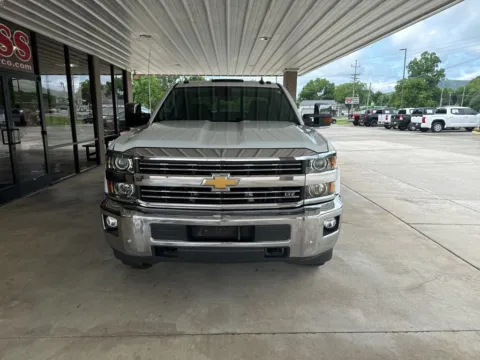 Photos of 2016 Chevrolet Silverado 3500 HD LTZ for sale in South Pittsburg, TN at Moss Motor Company