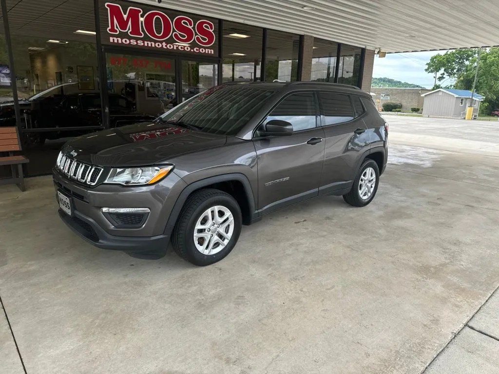 Gray 2018 Jeep Compass Sport for sale in South Pittsburg, TN