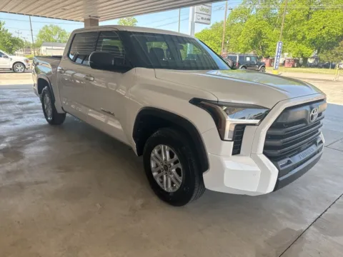 Another view of 2022 Toyota Tundra SR5 for sale in South Pittsburg, TN at Moss Motor Company