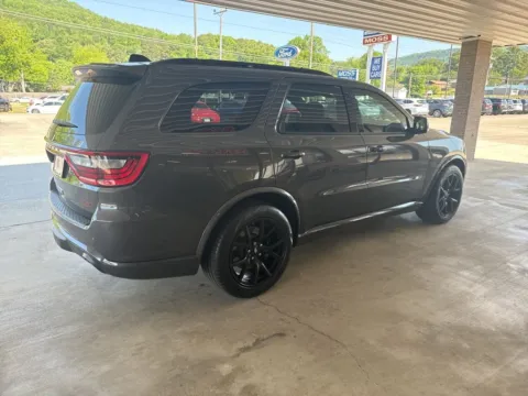 More photos of 2026 Dodge Durango GT Plus HEMI V8 at Moss Motor Company, TN