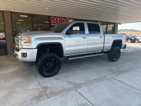 Silver 2019 GMC Sierra 2500HD Denali for sale in South Pittsburg, TN