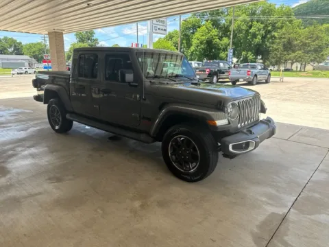 Another view of 2021 Jeep Gladiator Overland for sale in South Pittsburg, TN at Moss Motor Company