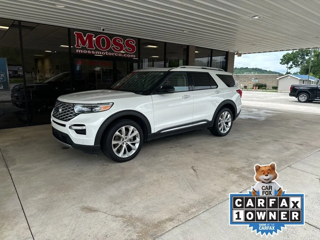 2023 Ford Explorer Platinum 4WD's photo