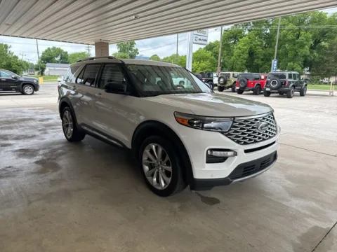 Another view of 2023 Ford Explorer Platinum for sale in South Pittsburg, TN at Moss Motor Company