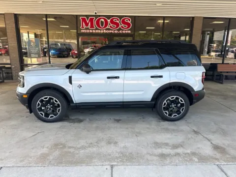 More photos of 2026 Ford Bronco Sport Outer Banks at Moss Motor Company, TN