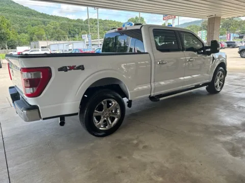 More photos of 2023 Ford F-150 Lariat at Moss Motor Company, TN
