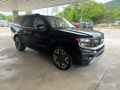 Another view of 2025 Ford Expedition Platinum for sale in South Pittsburg, TN at Moss Motor Company