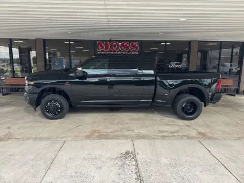 More photos of 2026 Ram 3500 Laramie at Moss Motor Company, TN