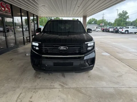 Photos of 2025 Ford Expedition Platinum for sale in South Pittsburg, TN at Moss Motor Company