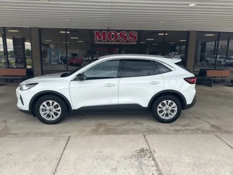 More photos of 2023 Ford Escape Active at Moss Motor Company, TN