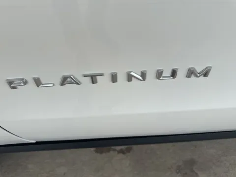 More photos of 2026 Ford Expedition Platinum at Moss Motor Company, TN