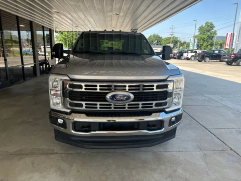 Photos of 2023 Ford F-350SD XLT for sale in South Pittsburg, TN at Moss Motor Company