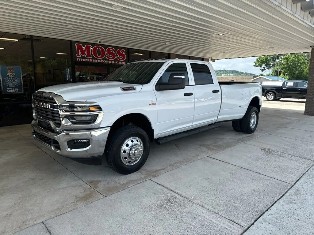 2026 RAM 3500 Tradesman 4X4 Crew Cab LWB's photo