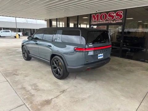 More photos of 2025 Rivian R1S Ascend Tri Motor Max Pack at Moss Motor Company, TN
