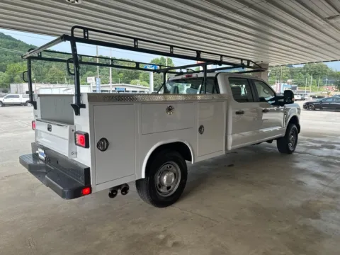 More photos of 2024 Ford F-350SD XL at Moss Motor Company, TN