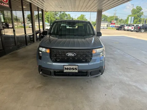 Photos of 2025 Ford Maverick XLT for sale in South Pittsburg, TN at Moss Motor Company