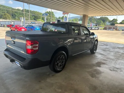 More photos of 2025 Ford Maverick XLT at Moss Motor Company, TN