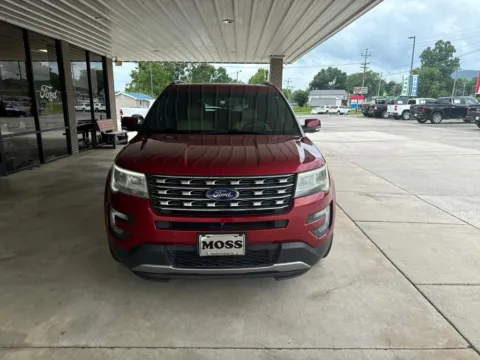 Photos of 2016 Ford Explorer Limited for sale in South Pittsburg, TN at Moss Motor Company