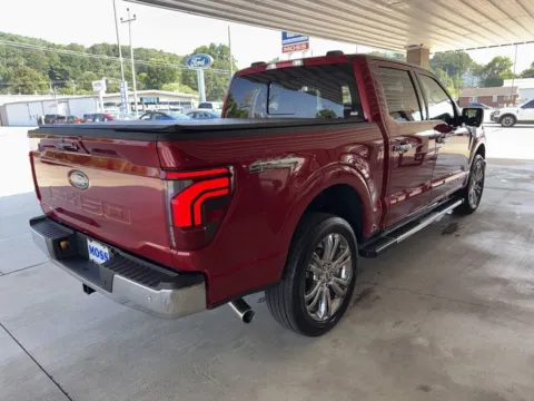 More photos of 2024 Ford F-150 Lariat at Moss Motor Company, TN
