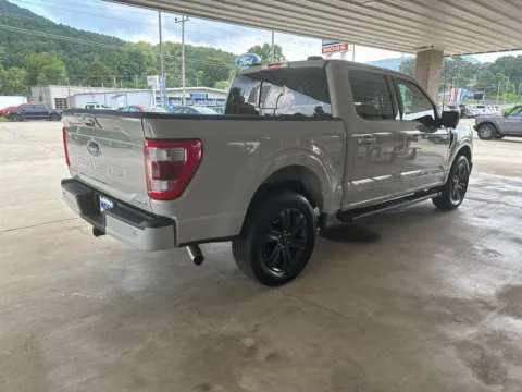 More photos of 2023 Ford F-150 Lariat at Moss Motor Company, TN