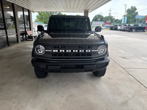 Photos of 2025 Ford Bronco Big Bend for sale in South Pittsburg, TN at Moss Motor Company