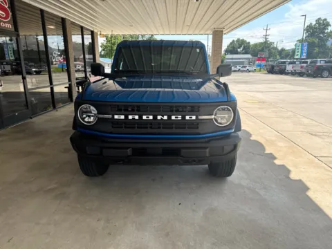 Photos of 2025 Ford Bronco Big Bend for sale in South Pittsburg, TN at Moss Motor Company