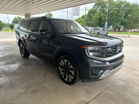 Another view of 2025 Ford Expedition Max Platinum for sale in South Pittsburg, TN at Moss Motor Company
