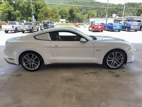More photos of 2023 Ford Mustang GT Premium at Moss Motor Company, TN