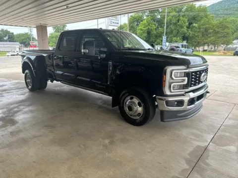Another view of 2023 Ford F-350SD Lariat for sale in South Pittsburg, TN at Moss Motor Company