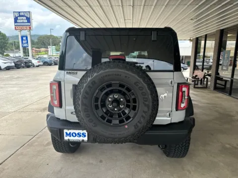 More photos of 2026 Ford Bronco Badlands at Moss Motor Company, TN