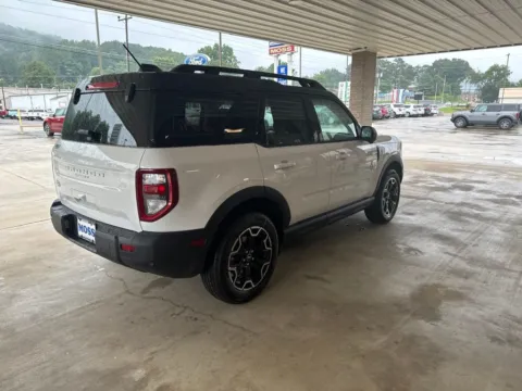 More photos of 2026 Ford Bronco Sport Outer Banks at Moss Motor Company, TN