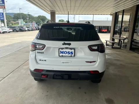 More photos of 2023 Jeep Compass Trailhawk at Moss Motor Company, TN
