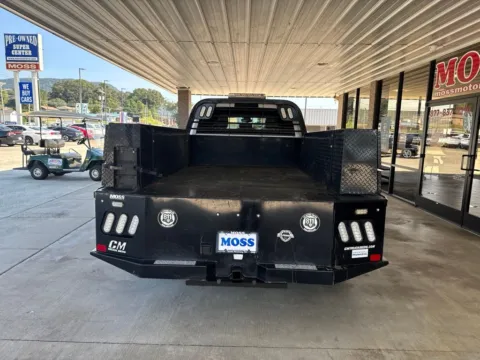 More photos of 2022 Ram 3500 Tradesman at Moss Motor Company, TN