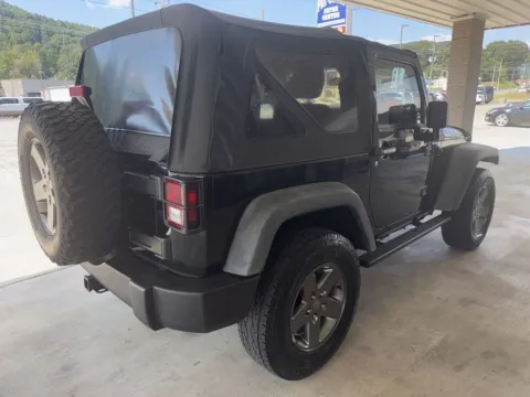 More photos of 2011 Jeep Wrangler Rubicon at Moss Motor Company, TN