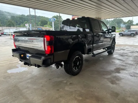 More photos of 2026 Ford F-250SD King Ranch at Moss Motor Company, TN
