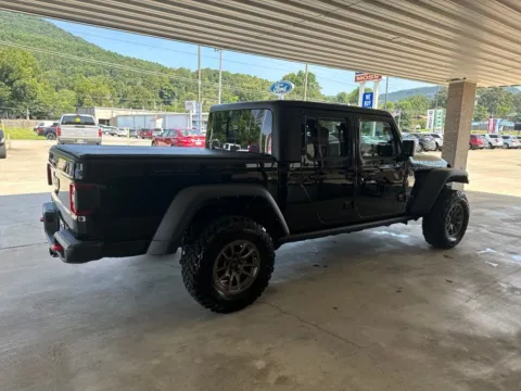 More photos of 2024 Jeep Gladiator Mojave at Moss Motor Company, TN