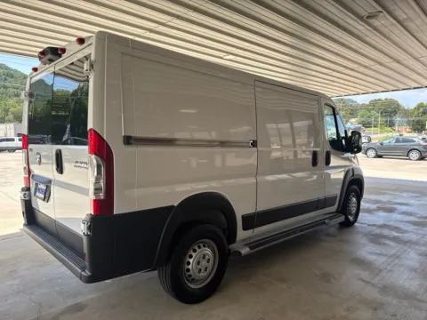 More photos of 2025 Ram ProMaster 2500 at Moss Motor Company, TN