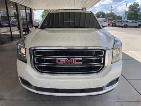 Photos of 2015 GMC Yukon XL SLT 1500 for sale in South Pittsburg, TN at Moss Motor Company