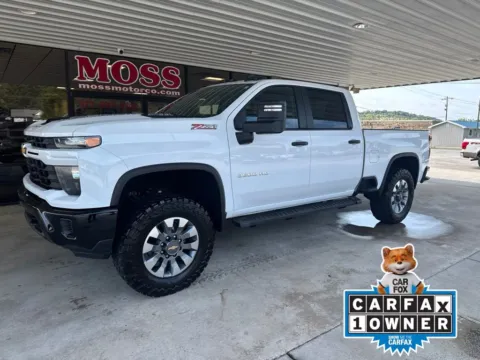 White 2024 Chevrolet Silverado 2500 HD Custom for sale in South Pittsburg, TN