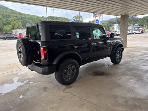 More photos of 2026 Ford Bronco Big Bend at Moss Motor Company, TN